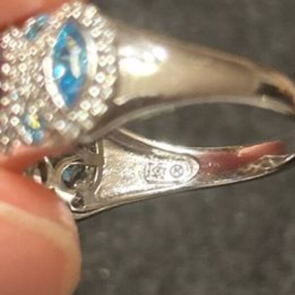 STERLING SILVER LONDON BLUE TOPAZ RING, SZ 9.5 - Picture 7 of 9